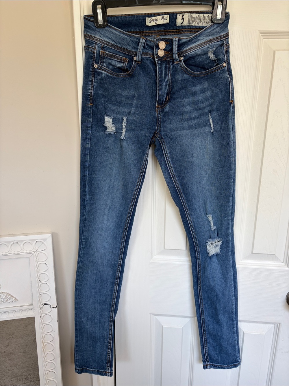 Indigo Rein Skinny Jeans in Medium Blue Distress